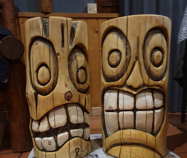 Sculpture sur bois-photo-page
