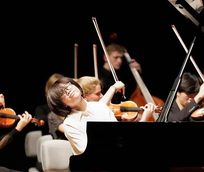 Magdalene Ho Le 06 août à 19h00 Salon Diane, Casino 1 Avenue Édouard VII 64200 BIARRITZ @ MH-photo-news