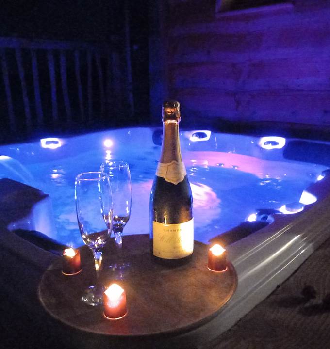 Jacuzzi de Nuit Chauffé et Couvert