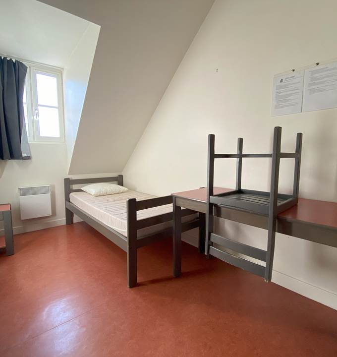 Chambre individuelle 32 Maison du Randonneur AuxR_M_la_rando