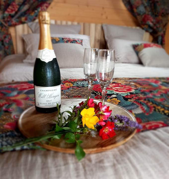 Champagne Romantique