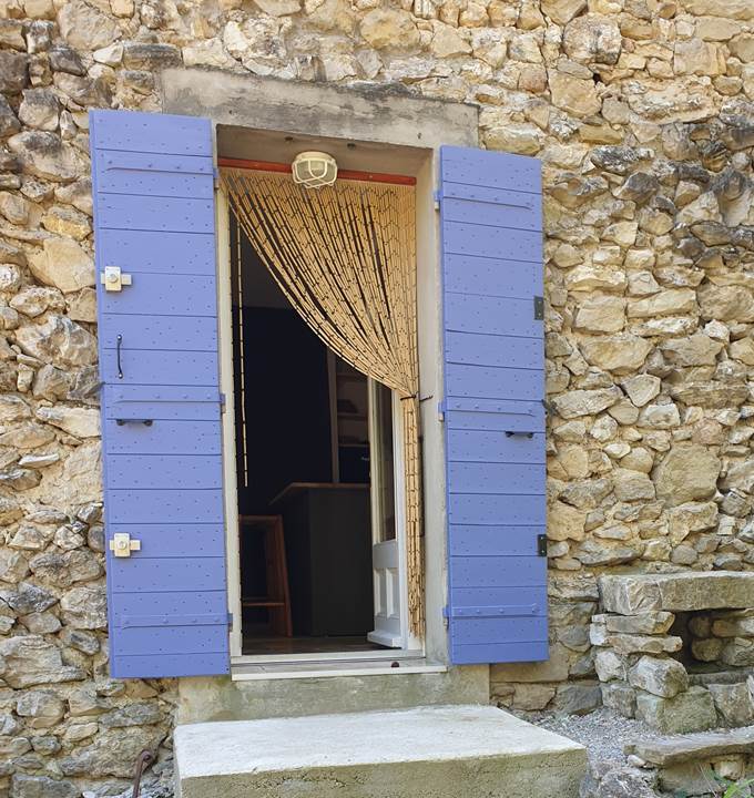 Entrée gîte les vautours