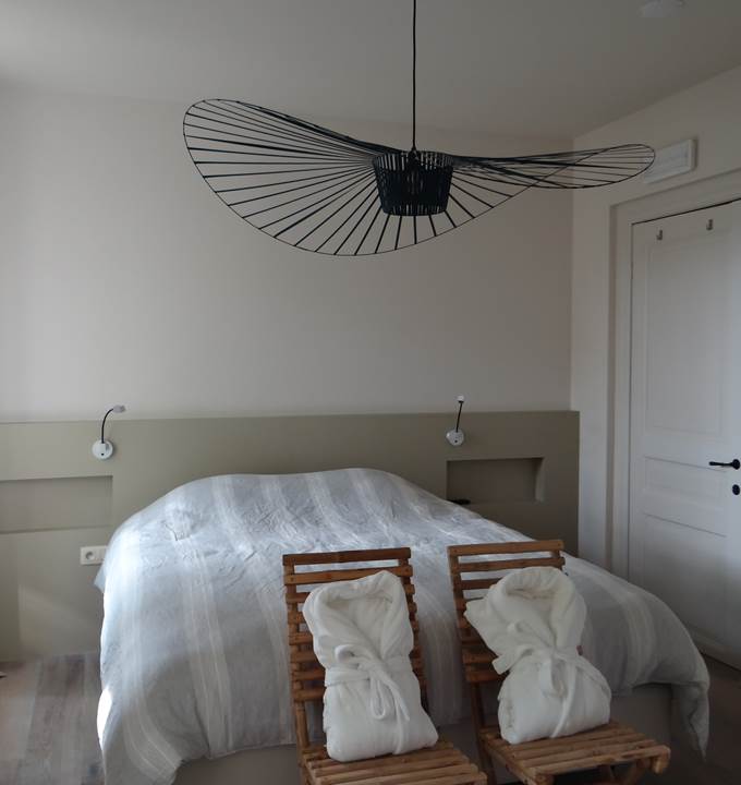 Les-Tilleuls-Bed-Breakfast-a-Vielsalm-Chambre-Soleil-Levant(2)