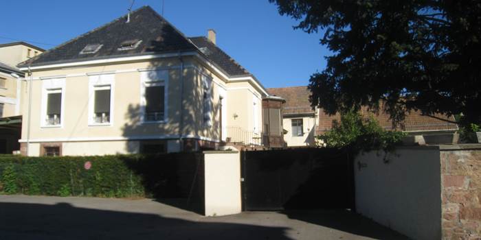 maison 12 r abbé Braun 007