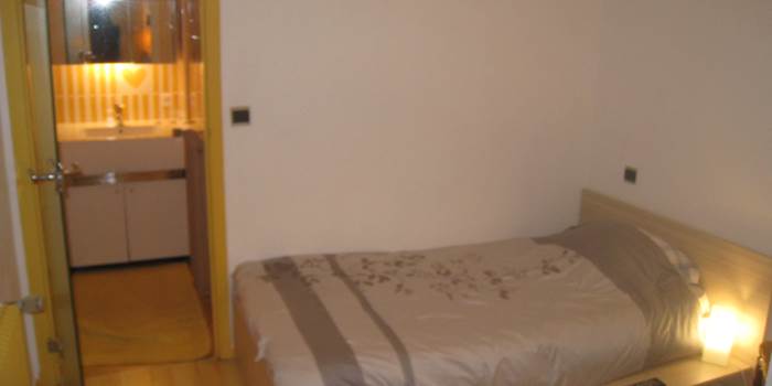 chambre jaune 005