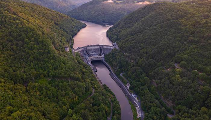 Barrage-du-Chastang--01