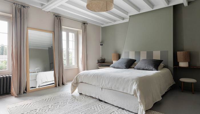 chambre spacieuse et lumineuse orientation sud