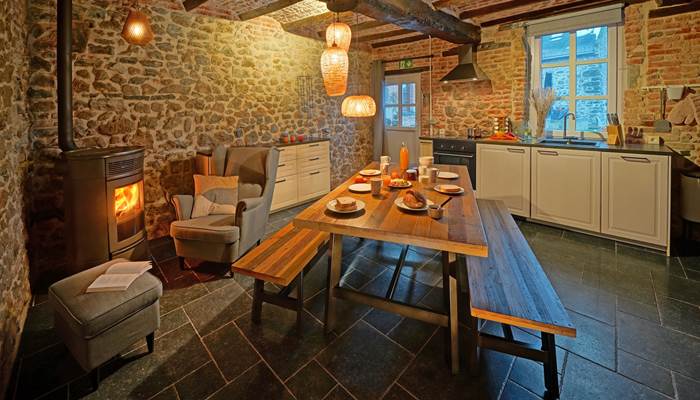 ®GitesLaFermeduParc_salleamanger_fournil