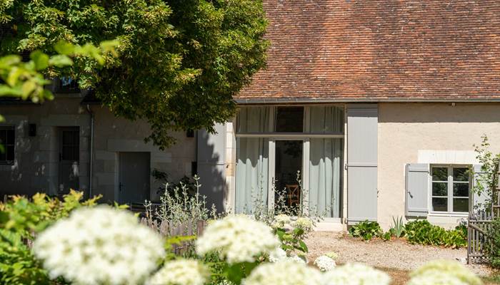 Grande baie vitrée du gite du Cygne