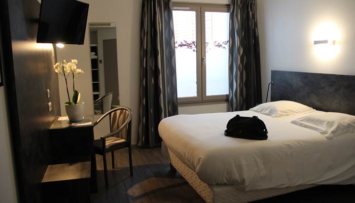 hôtel le tout va ben valence d'Agen chambre double