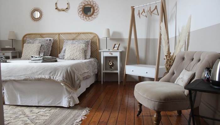 B&B La Poterne - Chambre d'hôtes Boisée à Epernay