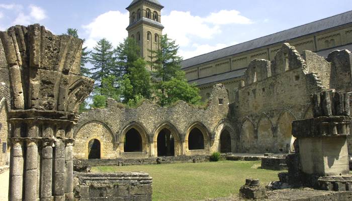 cloître ruines 300DPI