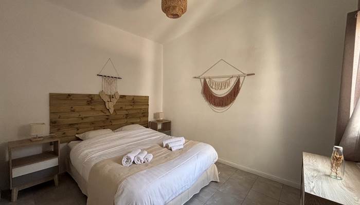 CHAMBRE MAMO