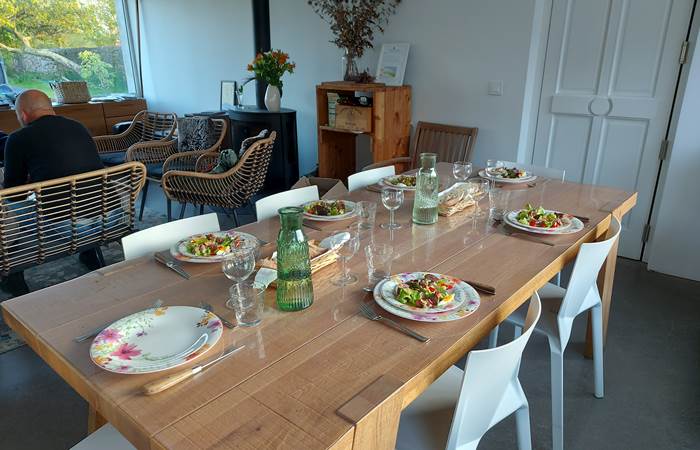 Le diner à la table d'hôtes