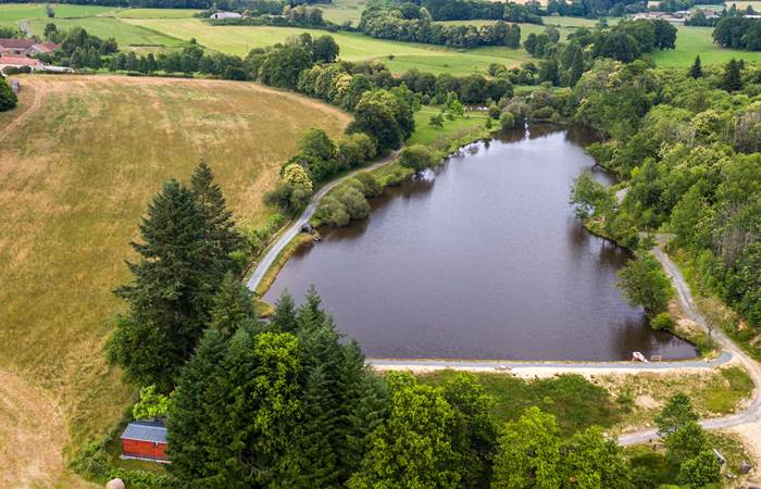 gîte du pêcheur puyregonde carpe firbeix