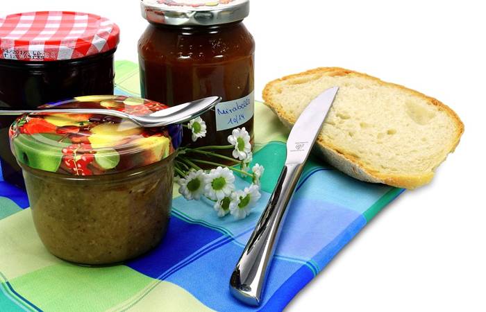 Petit déjeuner continental