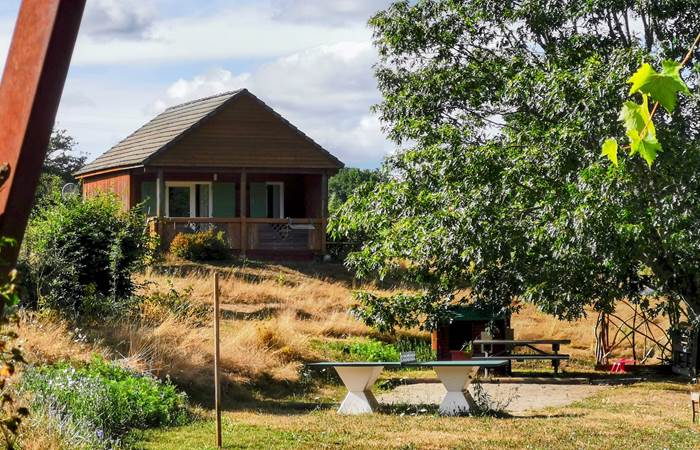 Tilia dans son e´crin de nature luxuriante