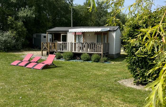 105dd3e3-c14e-4221-8076-1f593e24a362