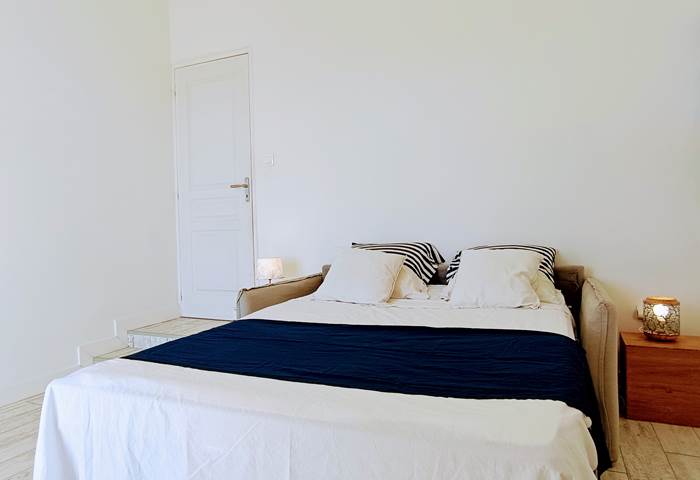 Chambre d'amis et son Confortable Canapé-Lit 140cm (RDC) préparé pour 2 couchages