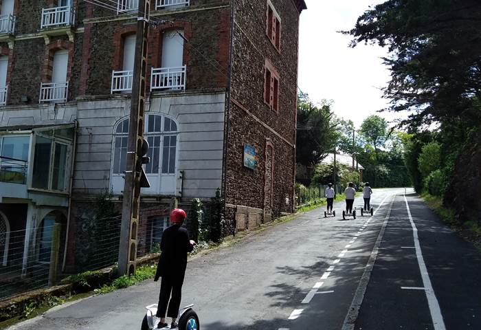 Ancien hotel , montée plage des Godelins.