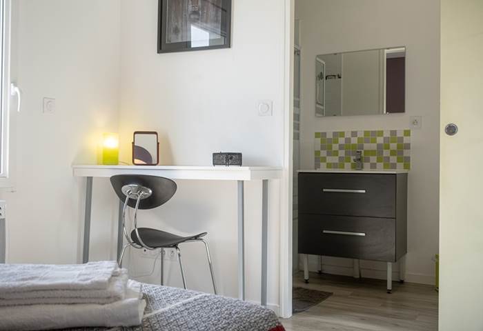 Chambre parentale - salle d'eau avec WC