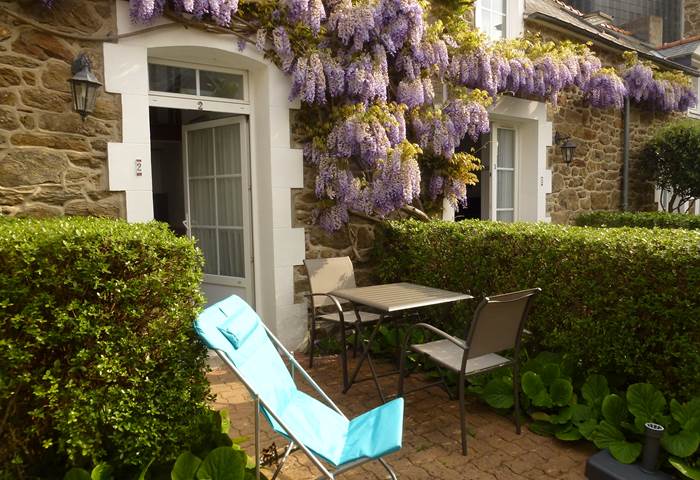 Clos de la Fontaine Dinard, mobilier de jardin du 2