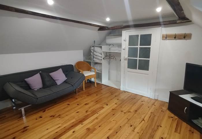 MAISON PLEIN SOLEIL - VENASQUE CHAMBRE 4