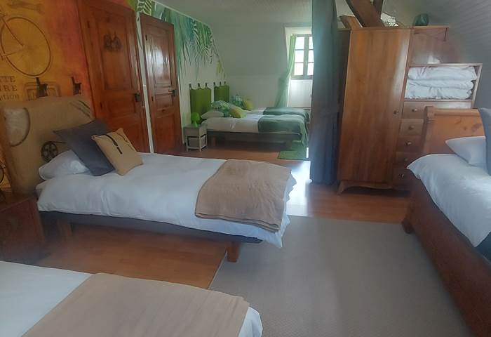 Superbagneres family suite twin beds - 2nd floor