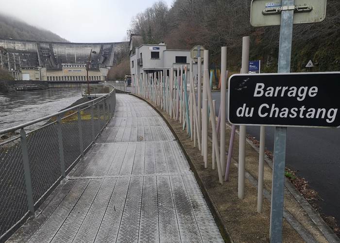 Chemin  du  parking à l'espace odyssélec