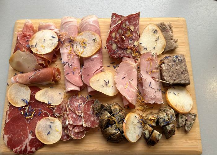 Planche charcuterie. MVG