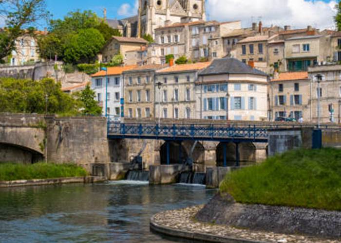 Niort-Eglise st andré-Maison d'hotes