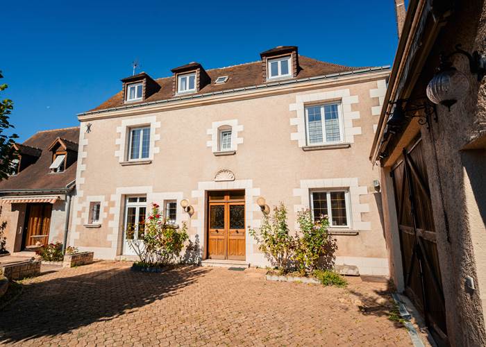 centre_val_de_loire_loire_valley_tourisme_chemin_de_compostelle_loire_a_velo_maison_d_hotes_de_charme_amboise_noel_aux_chateaux