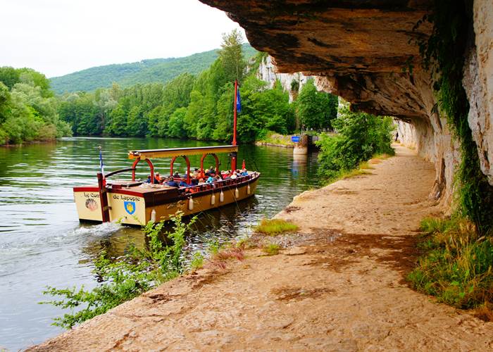 Balade sur le Lot en bateau promenade