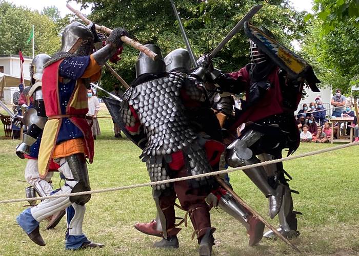 combat de chevaliers