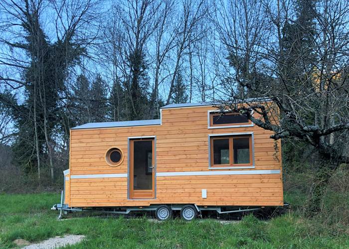 Tiny house fenetres rondes-news
