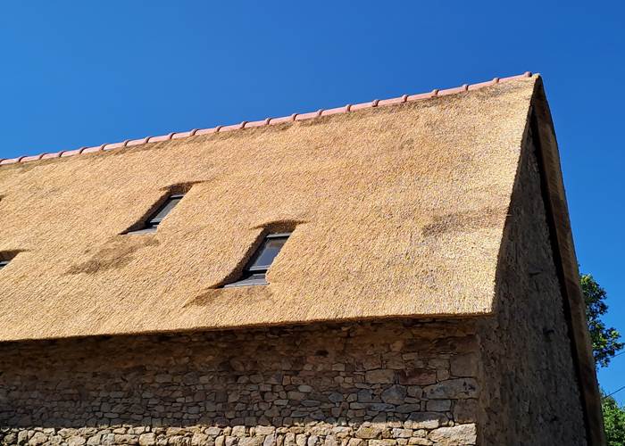 Réfection de la toiture en chaume
