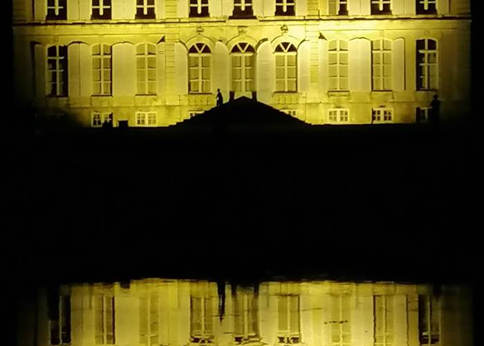 LE CHATEAU DE CANON ILLUMINE