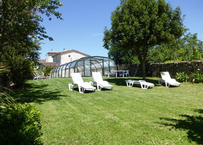 jardin piscine masion ST ROCH Tournecoupe GERS