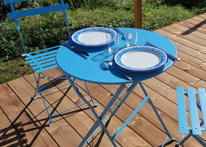 Au Pré du Chêne - Moment à deux sur la terrasse