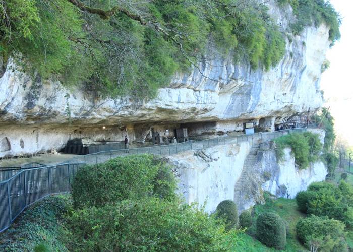 La Roque Saint Christophe