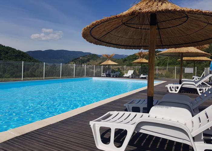 piscine_parasol-page