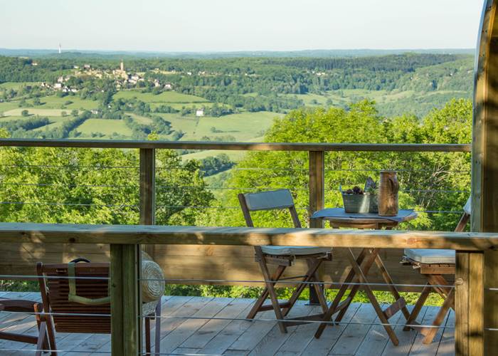 Habitat insolite, vue sur les etoiles et Turenne