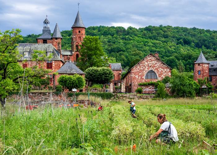Collonges-la-Rouge-page