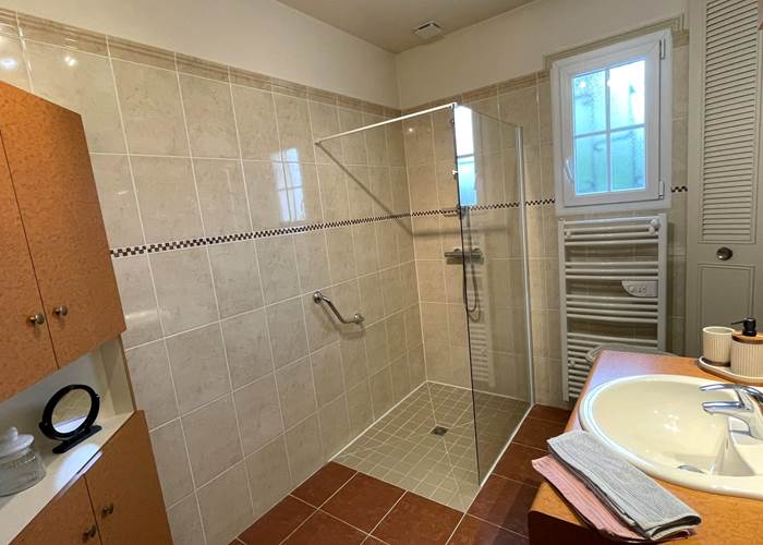 Salle de bain, rez-de-chaussée