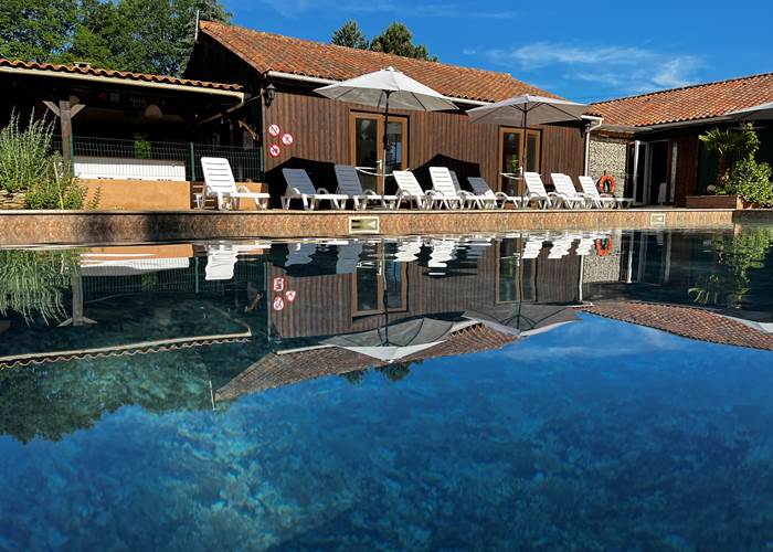 Piscine, détente et farniente en Dordogne