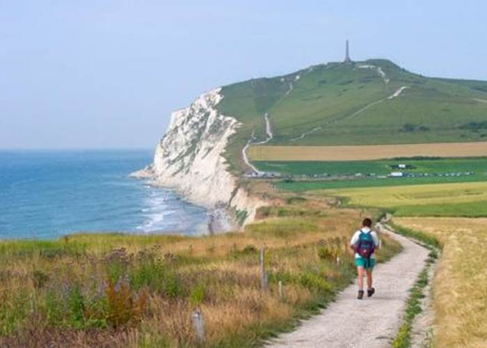 Le GR20 ou sentier des douaniers relie le Cap Blanc-Nez à Wissant.