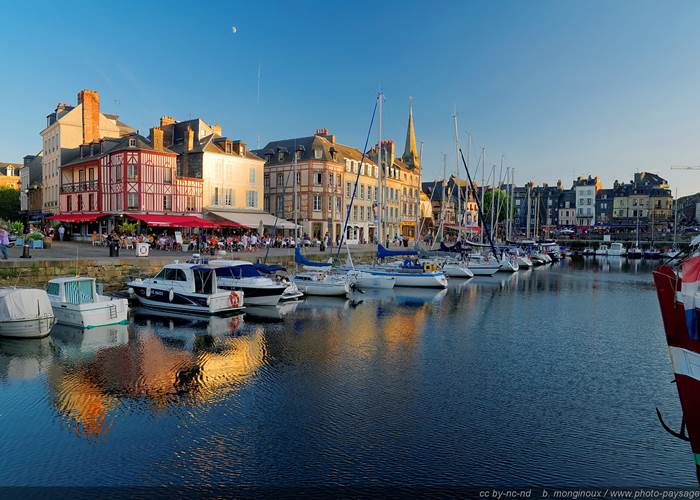 Honfleur-le-port-en-fin-d_apres-midi