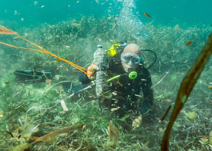 ECO GLISS NETTOYAGE DES FONDS MARINS