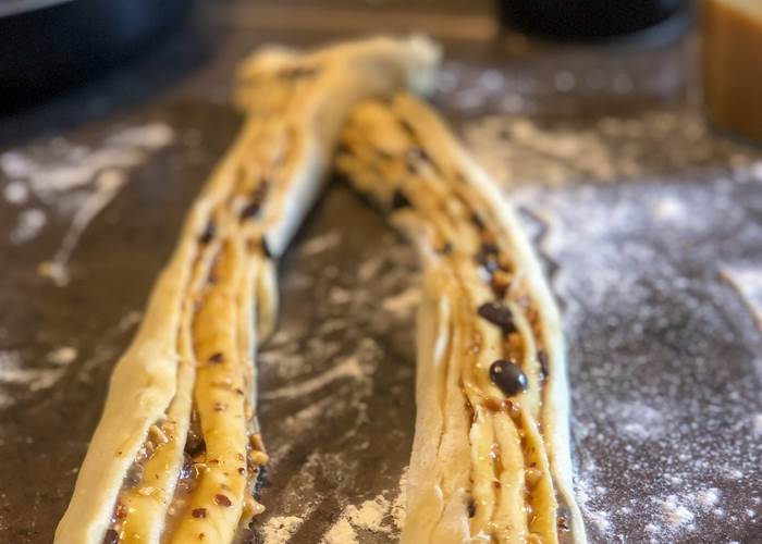 confection de babka chocolat/caramel et amande pour le petit-déjeuner des hôtes