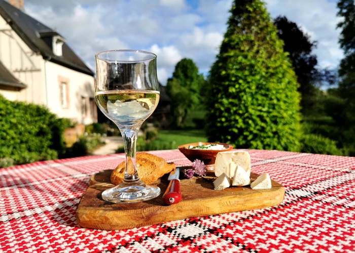 planche-degustation-crottin-de-chavignol-vin-de-sancerre